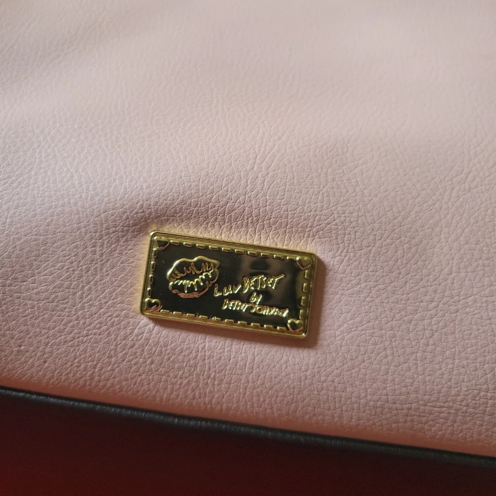 Sold - Picture 6 of 12